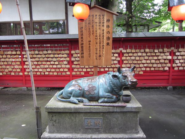 isasumi-shrine-2012-05