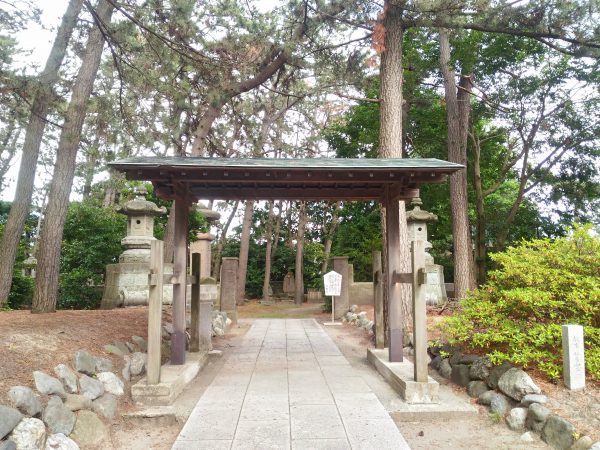 gokoku-shrine (9)