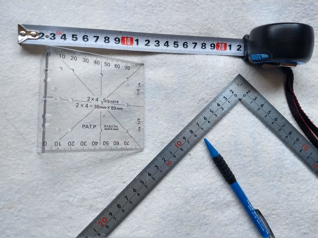 Diyで用いる道具 測る 編 メジャー サシガネ ツーバイフォー定規 ノークラウド